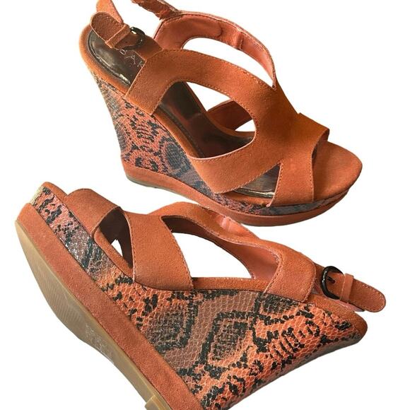 Bakers Snakeskin & Suede Wedge High Heel Open Toe Shoes Sz. 8 in Box Orange - Picture 13 of 16
